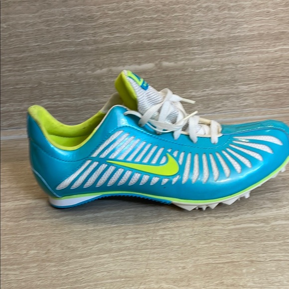 NIKE UEG Women’s Size 9 Blue White Green Athletic Shoes Cletes track Field - Picture 8 of 10